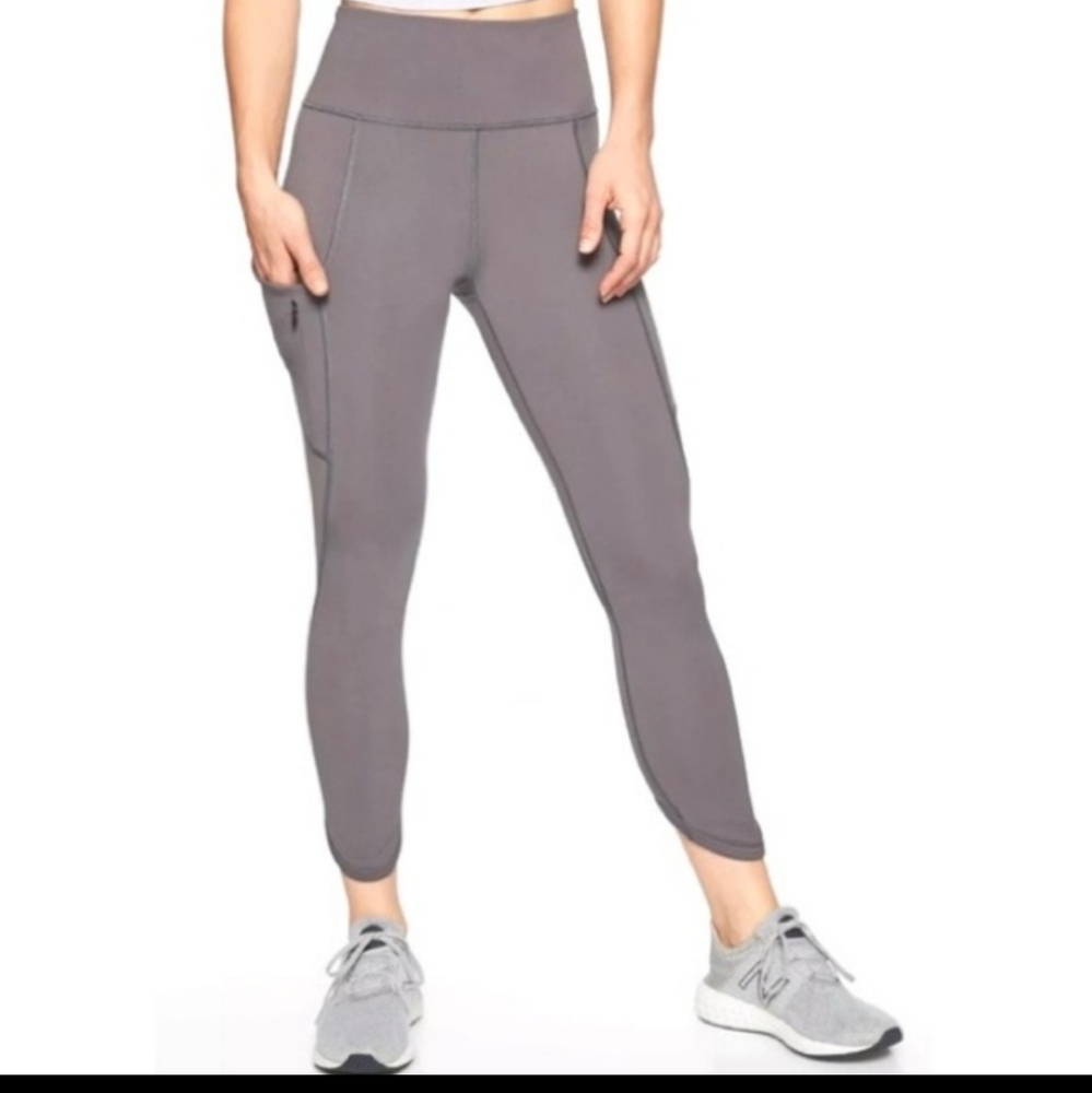 Athleta leggings All In Capri Crop Gray Small